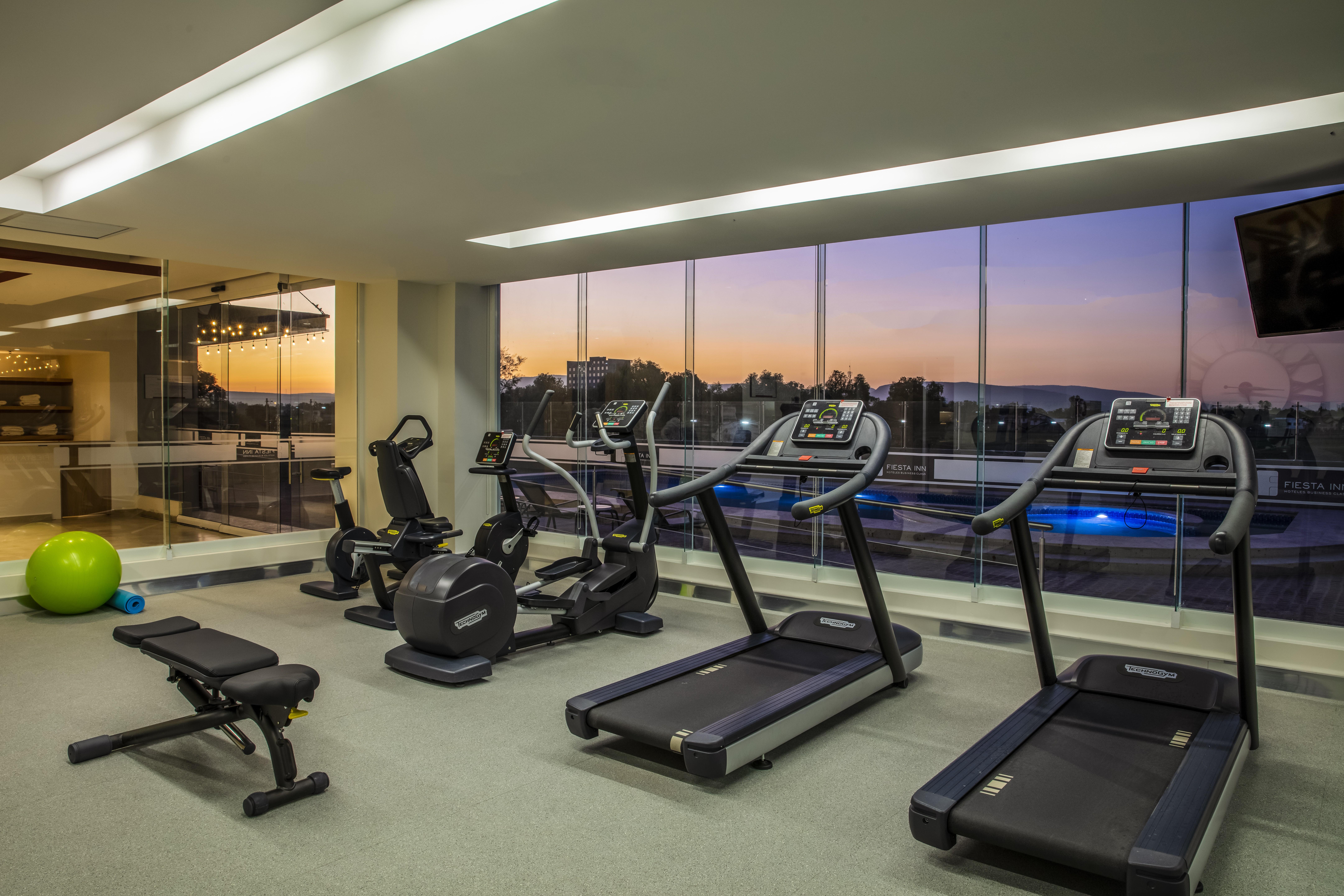 Fiesta Inn Celaya Galerias Экстерьер фото