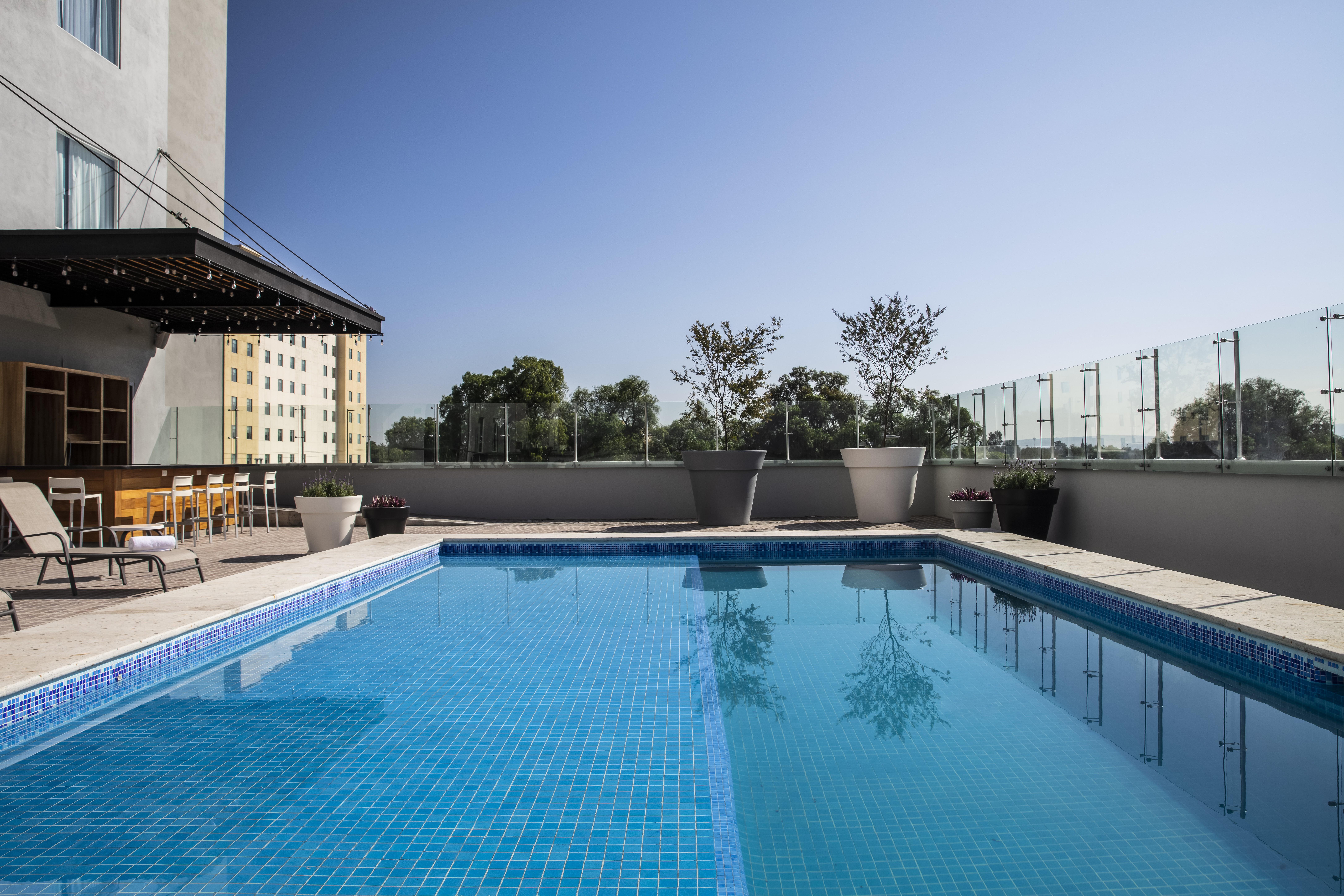 Fiesta Inn Celaya Galerias Экстерьер фото