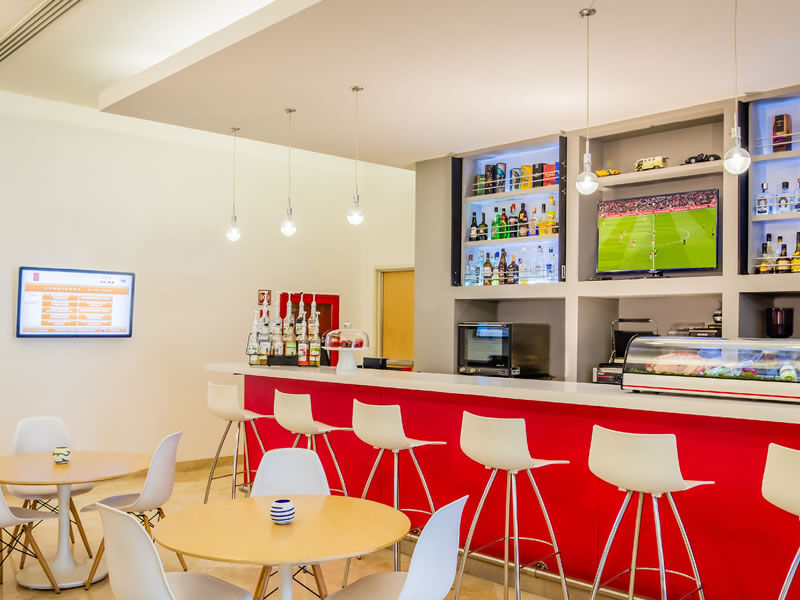 Fiesta Inn Celaya Galerias Экстерьер фото