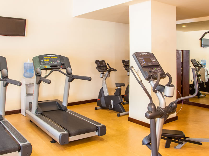 Fiesta Inn Celaya Galerias Экстерьер фото